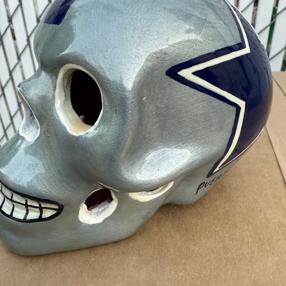 Dallas Cowboys Helmet Gray Skull Art Decor Puerto Vallarta Mexico - Picture 6 of 14